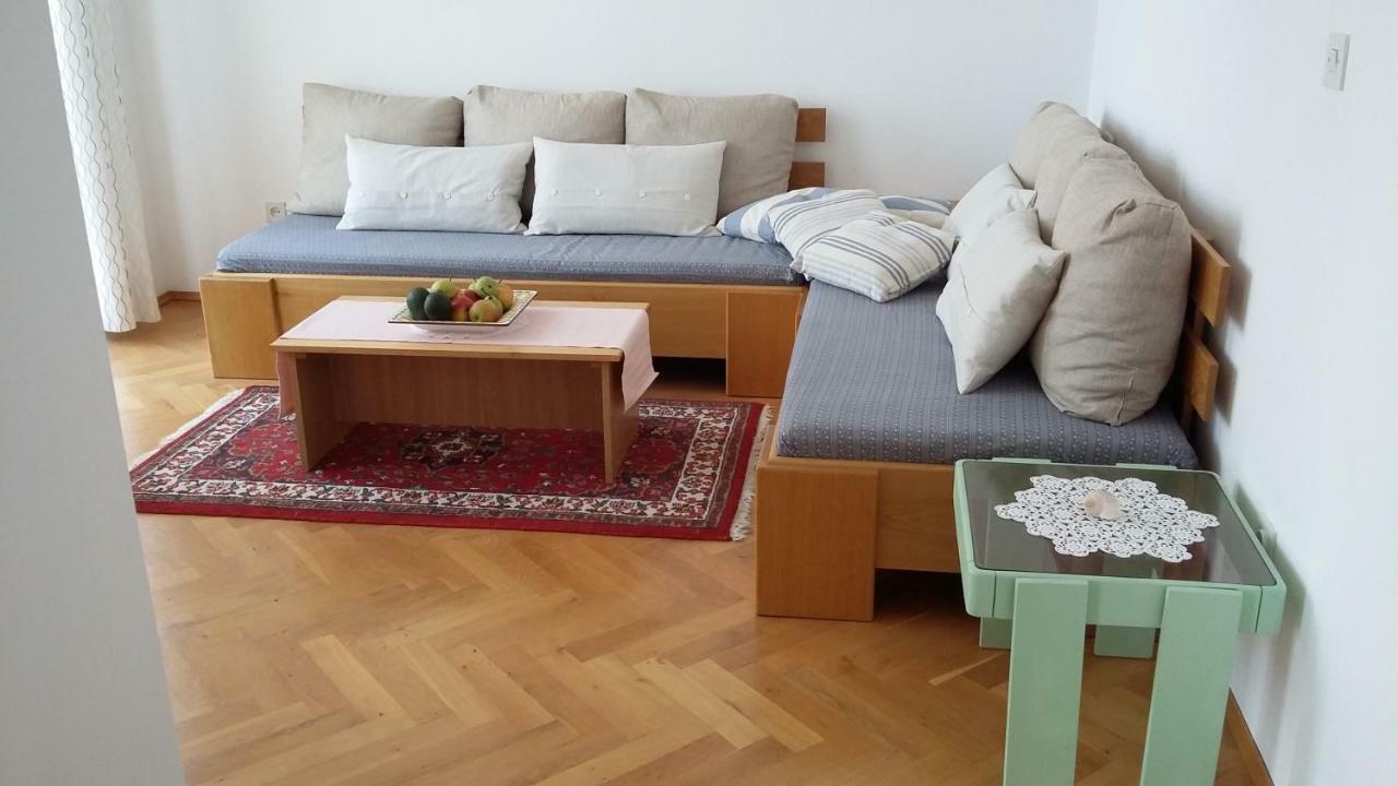 Die Appartements Glavas,Eckwohnunge Fuer 2 Personen Novi Vinodolski Luaran gambar